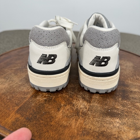 New Balance Shoes Kids Boys Girls Youth 6 550 White Gray Basketball Low Sneakers - Picture 4 of 11